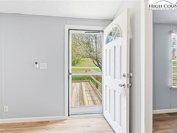 4th image of 248 Mulberry Park Road