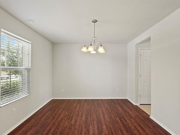 4th image of 9909 Dolerite Dr
