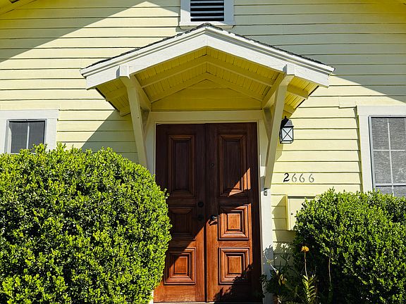 2nd image of 2666 Cimarron St
