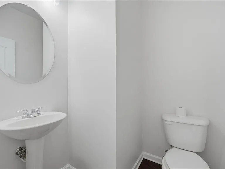 1697 Paxton Dr — Photo 17