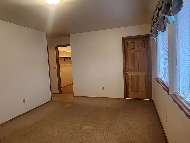 2330 Adkins Ct — Photo 25