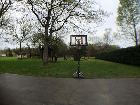 5th image of 5650 Hampden Ave