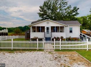 5233 Breezy Point Rd, Chesapeake Beach, MD 20732