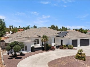 9424 Sierra Vista Rd, Phelan, CA 92371