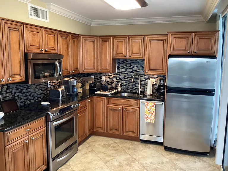 3554 Ocean Dr #301 — Photo 9