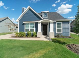 537 Heritage Trl, Burleson, TX 76028