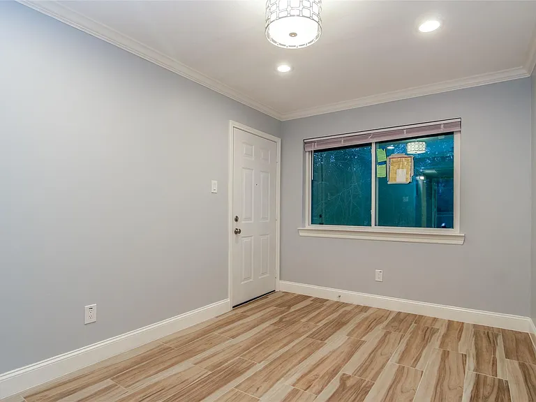 12633 Memorial Dr #243 — Photo 12
