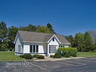 2nd image of 727 E Allegan St