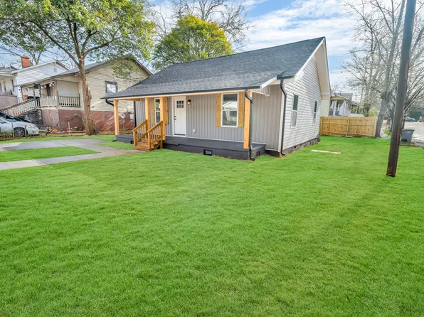36 Dorsey Blvd, Greenville, SC 29611