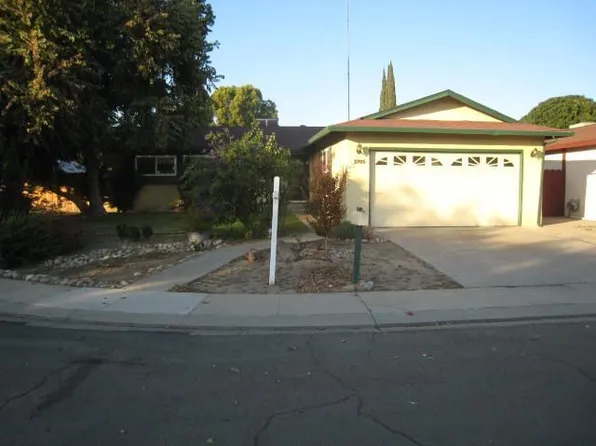 2705 Villa Ramon Dr, Ceres, CA 95307