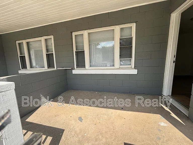 1111 South St #B — Photo 11