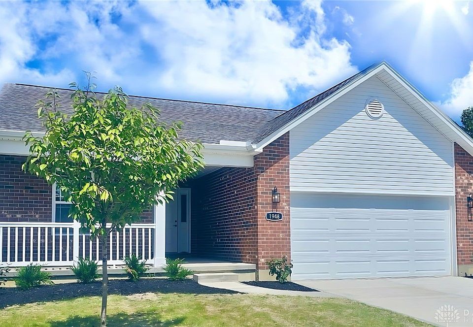 1st image of 1948 Redbud Dr