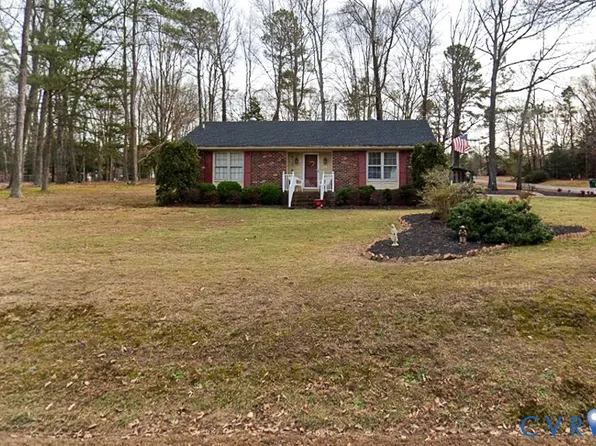 4801 Stockholm Dr, Sandston, VA 23150