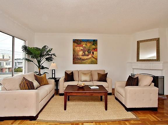 5th image of 2158 35th Ave