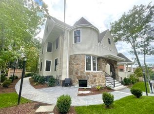 24 Selkirk Rd #24-4, Brighton, MA 02135