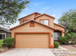 8050 N Hobby Horse Ct, Tucson, AZ 85741