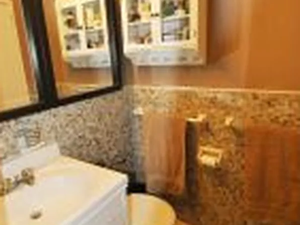 3845 Shore Parkway image 1 of 9