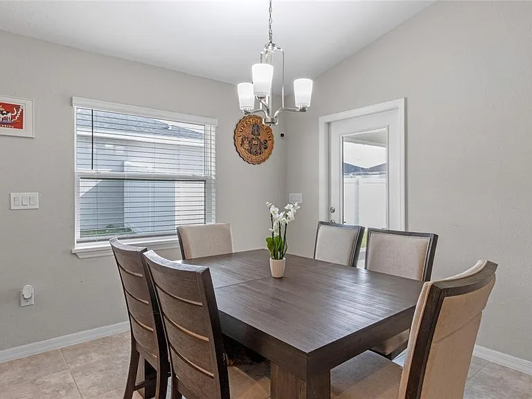 524 Scenic Bluff Blvd — Photo 8