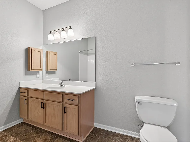Lake Susan Apartments — Photo 54