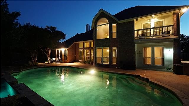 1st image of 730 Lake Hollow Ct