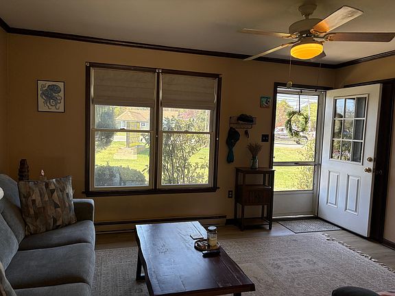 4th image of 3 Ocean View Dr