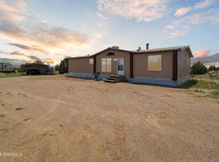 1229 Bar Y Rd, Santa Rosa, NM 88435