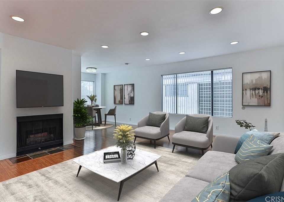 1st image of 10960 Bluffside Dr APT 106