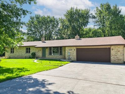 N79W34221 Petersen ROAD, Oconomowoc, WI, 53066