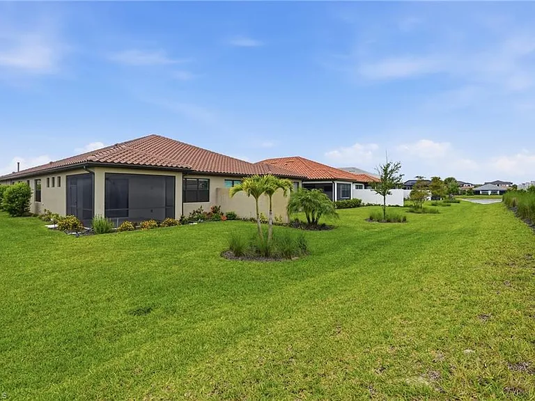 17377 Corsini Dr — Photo 32
