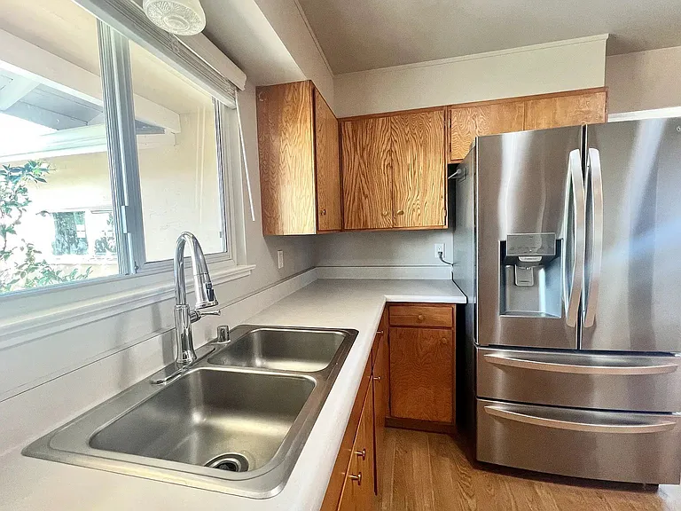 6610 Canterbury Ct — Photo 15