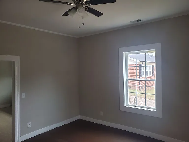 1206 Stephens St — Photo 4