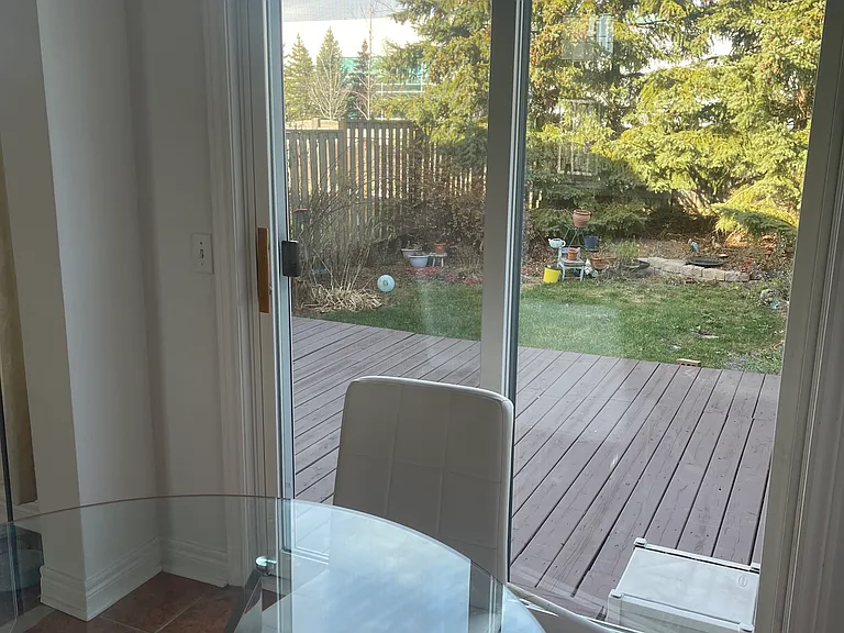 Ledbury Cres — Photo 8