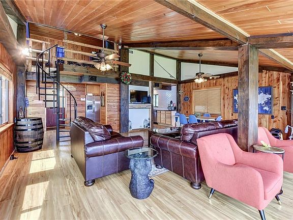 5th image of 25710 Lake Lulu Dr