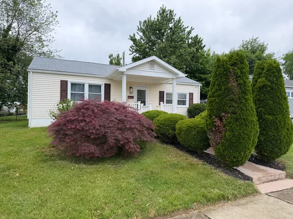 10 Burton Ave, New Castle, DE 19720