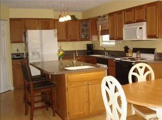1009 Cider Mill Dr, Gibsonia, PA 15044