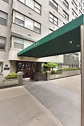 The Hawthorne at 211 East 53rd Street in Sutton Place