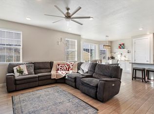 552 S 1525 W, Syracuse, UT 84075