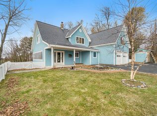311 River St, LELAND, MI 49654