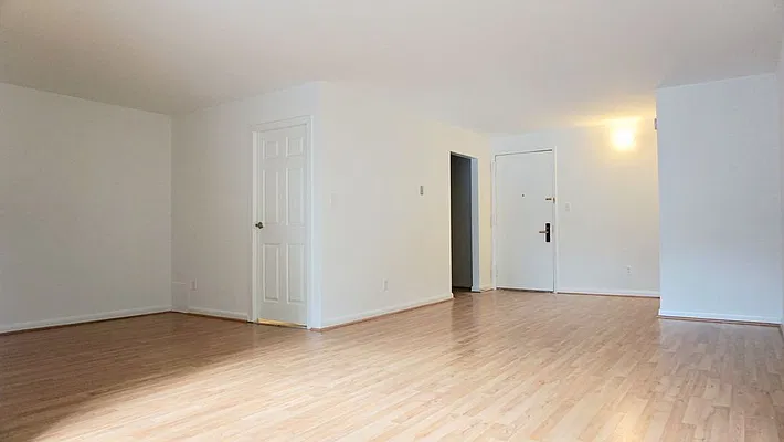 Rented by Greystar | media 1