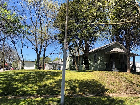 3rd image of 5811 Minnesota Ave