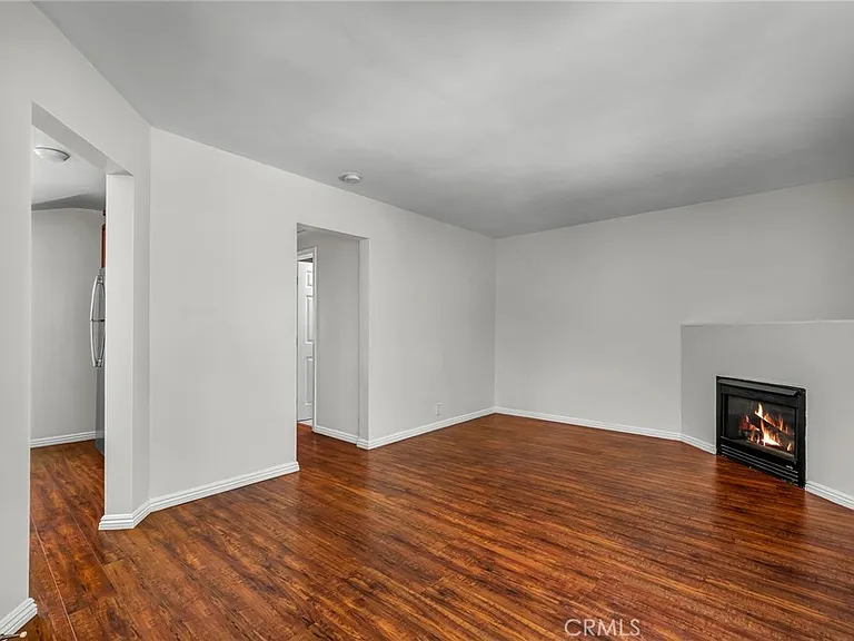 544 Glenneyre St #7 — Photo 7
