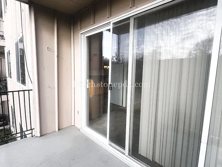 5802 SE Milwaukie Ave #3 — Photo 17