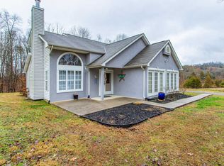359 Fox Creek Rd, Seymour, TN 37865