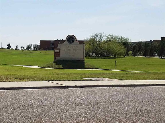 5th image of 102 Salamanca Ave