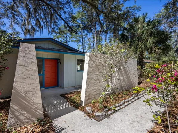 3534 NW 40th St, Gainesville, FL 32606