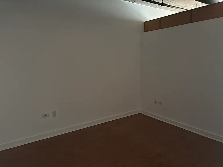 1550 S Blue Island Ave #912 — Photo 11