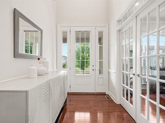 3rd image of 149 Seneca Pl