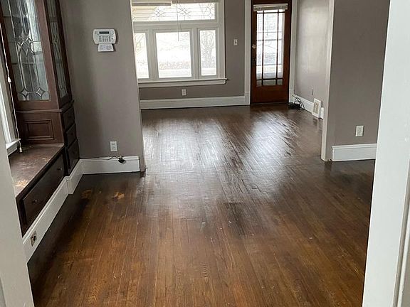 3rd image of 2801 E 125th St