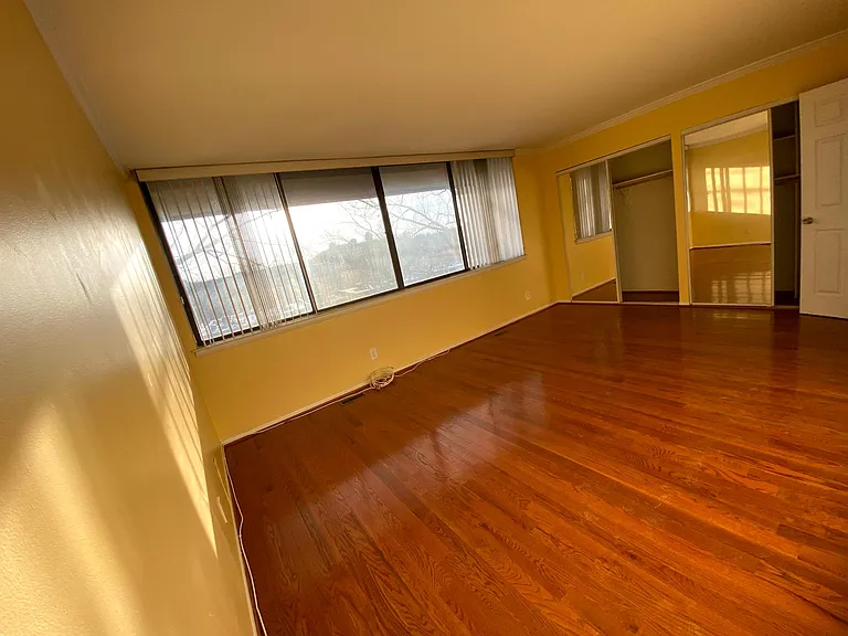 2226 S Quincy St — Photo 13