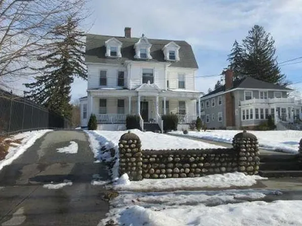 1678 Northampton St, Holyoke, MA 01040